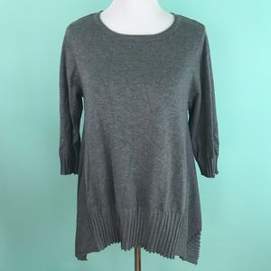 Fashion Avenue Sidetail Top in Grey - M